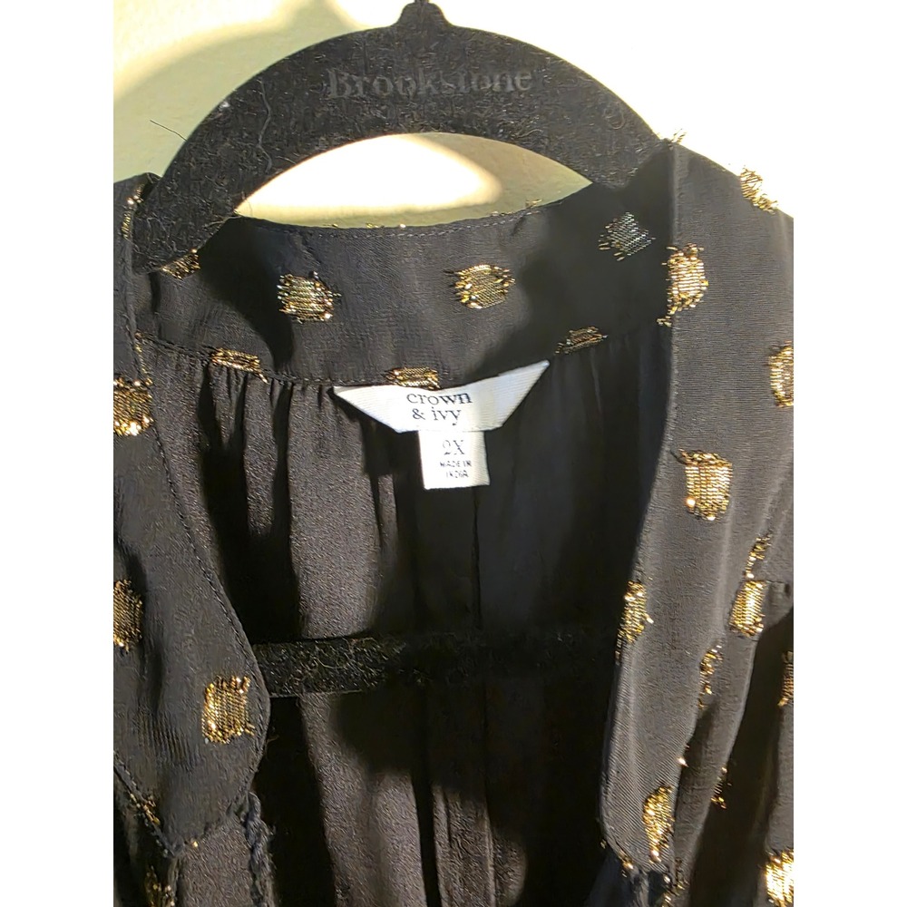 Crown & Ivy Womens 2X Black Gold Metallic Clip Dot Tassel Ruffle Shift Dress - Picture 3 of 8